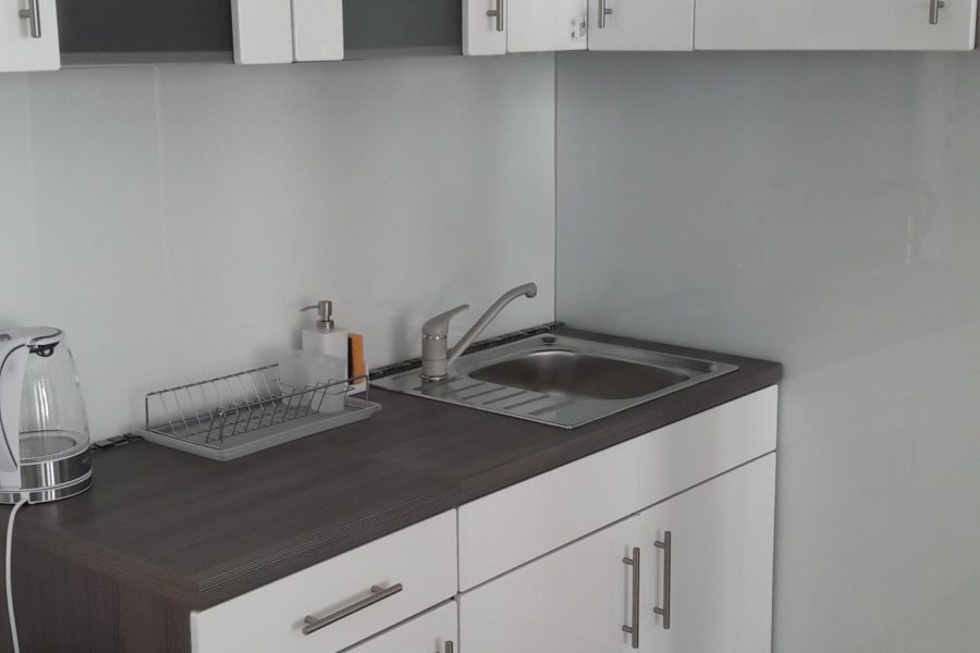 PRENAJATÉ – Luxusné tri kancelárie na prenájom v centre mesta BB, 100 m2, 750 eur/mes.