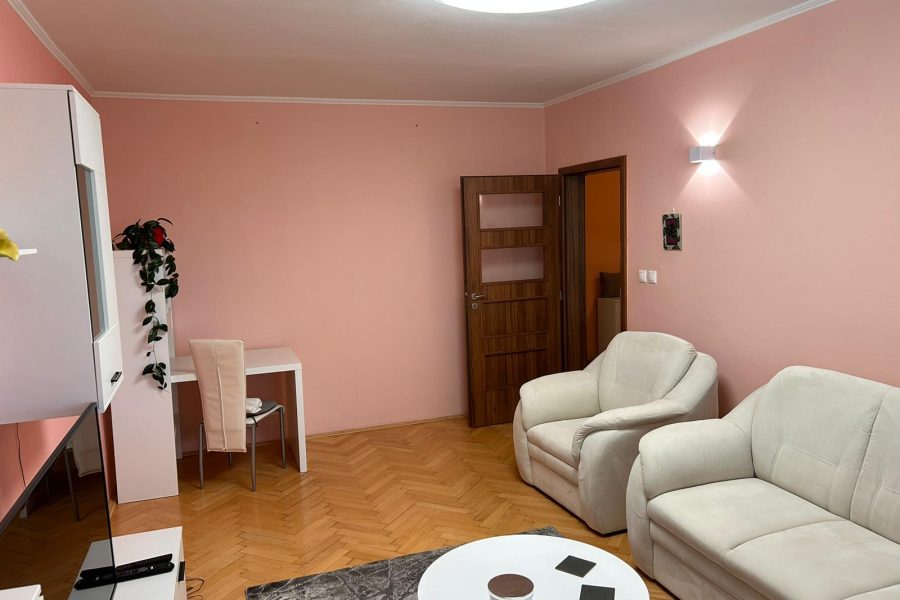PRENAJATÝ – Sídlisko Fončorda – Prenájom 3,5 izb. bytu (80 m2) s balkónom a výťahom v 4. posch. bytovke na ulici Spojová