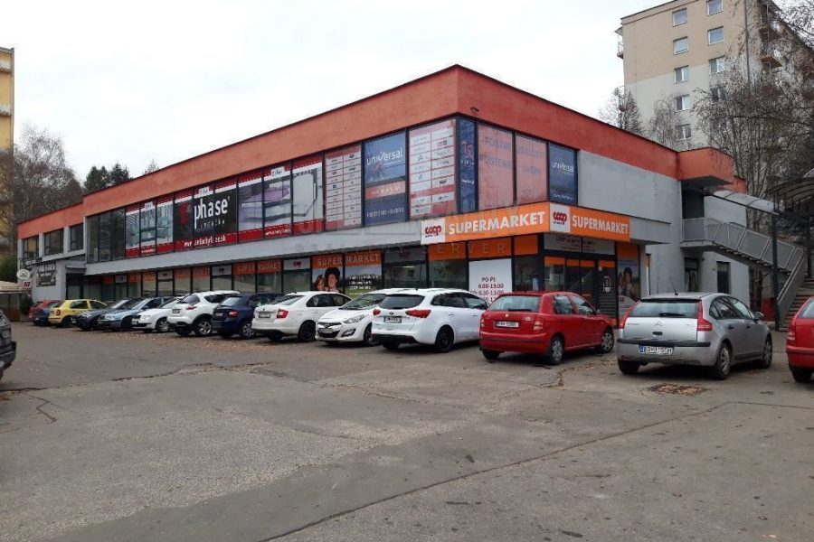 PRENAJATÉ – Prenájom obchodných priestorov na Fončorde (338,60 m2) v OD Mladosť, Banská Bystrica