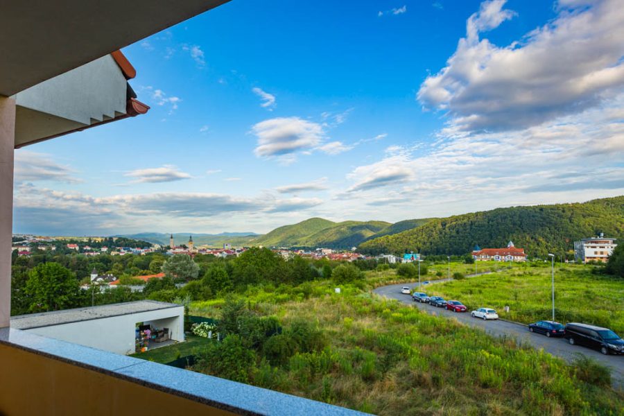 PRENAJATÝ – Belveder – Prenájom slnečného 1 ib (40 m2) s balkónom v Banskej Bystrici
