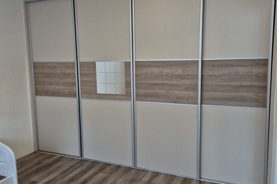 Lokalita – širšie centrum mesta BB = Prenájom 2 ib (60 m2) po čiastočnej rekonštrukcii (2 pivnice)