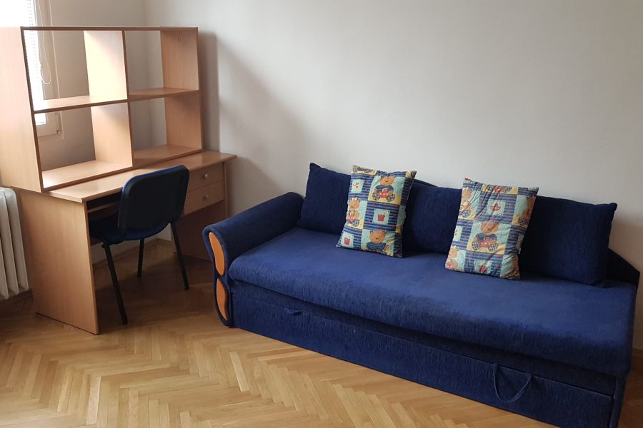 Sídlisko Fončorda, ulica Švermova = Predaj 3 izb. bytu (71 m2) s balkónom po čiastočnej rekonštrukcii s nájomcami (investičná príležitosť)