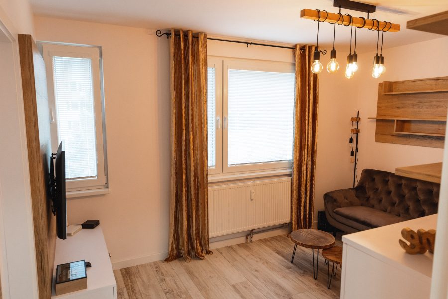 Sídlisko Fončorda, ulica Moskovská = Predaj 1 ib (30 m2) v tichej lokalite s výhľadom na okolitú prírodu, kompletná rekonštrukcia