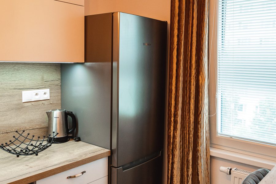 Sídlisko Fončorda, ulica Moskovská = Predaj 1 ib (30 m2) v tichej lokalite s výhľadom na okolitú prírodu, kompletná rekonštrukcia