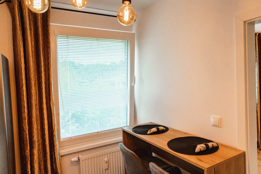 Sídlisko Fončorda, ulica Moskovská = Predaj 1 ib (30 m2) v tichej lokalite s výhľadom na okolitú prírodu, kompletná rekonštrukcia