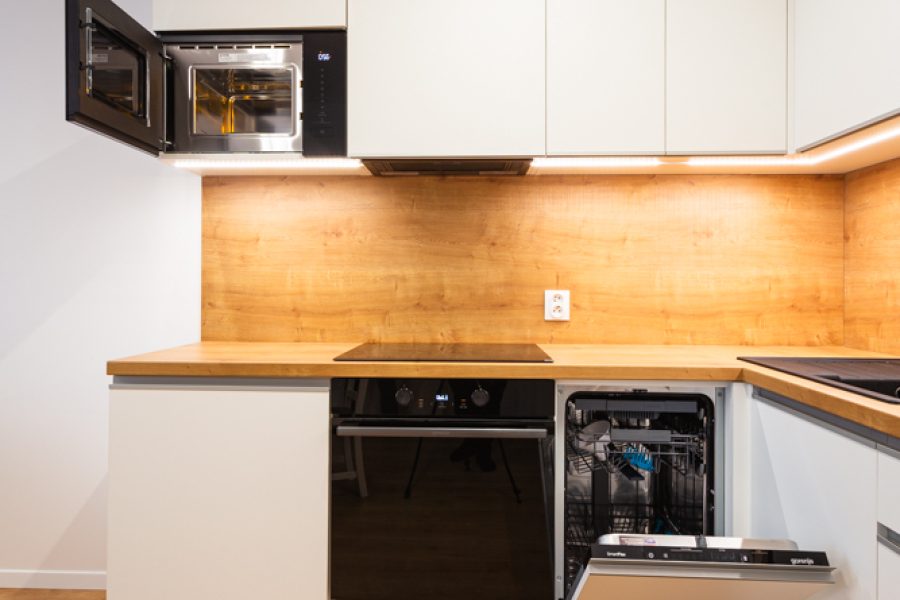 Lokalita Centrum – Prenájom 2 izb. bytu (55 m2) v novostavbe na ul. Námestie SNP s balkónom, pivnicou a garážovým parkovaním, Zvolen