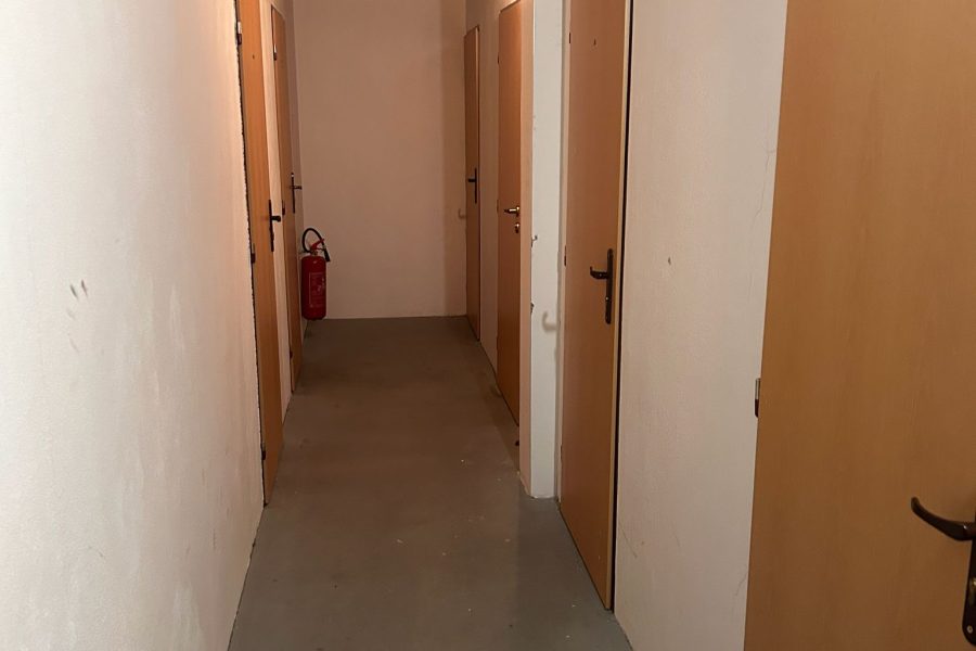 Centrum BB, ulica Bakossova = Predaj 1 ib (43 m2) v novostavbe s kotolňou a murovanou pivnicou (bez parkovacieho miesta)