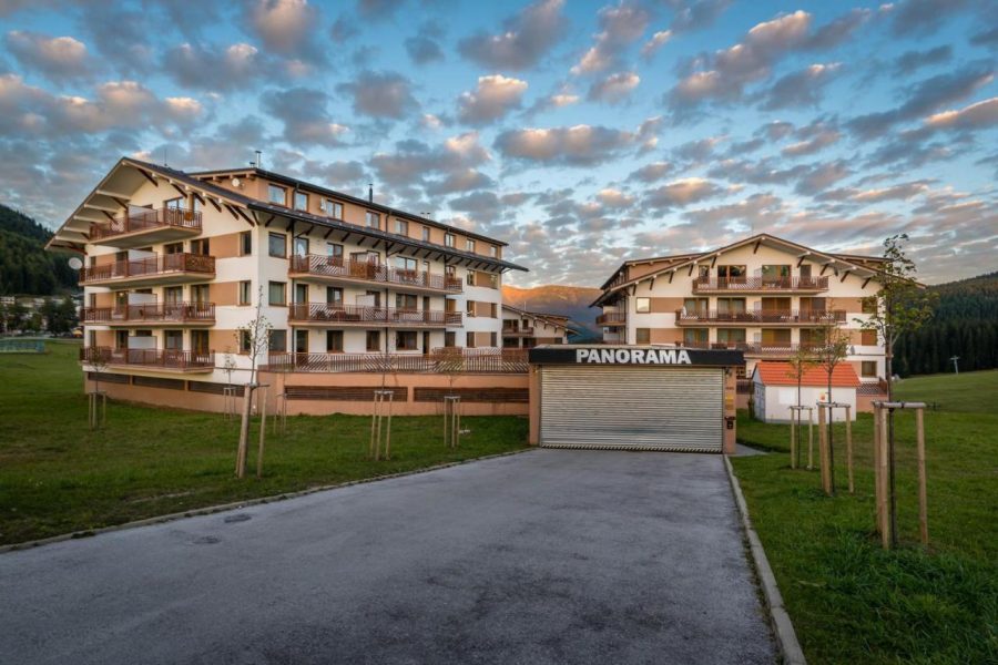 Lokalita Donovaly – Predaj 2 izb. APARTMÁNU (64 m2) v novostavbe na svahu s balkónom, pivnicou, parkovaním a infrasaunou