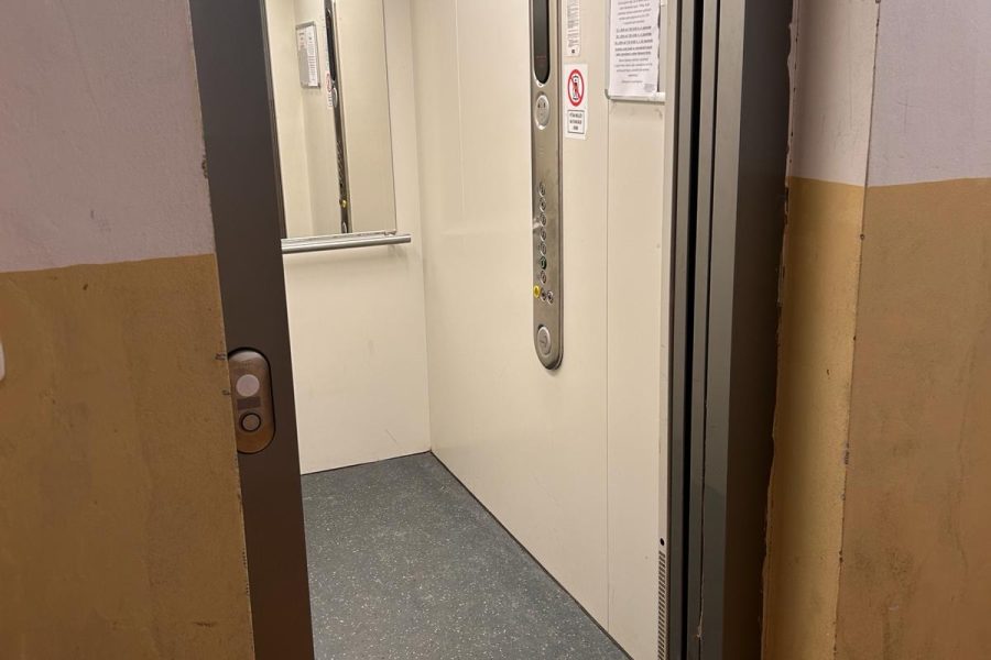 Banská Bystrica, časť Príboj = Prenájom útulného 2 ib (48 m2) s 2 balkónmi a vonkajším parkovaním (voľný od 3/2026)