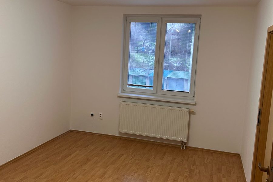 Centrum BB, ulica Bakossova = Predaj 1 ib (43 m2) v novostavbe s kotolňou a murovanou pivnicou (bez parkovacieho miesta)