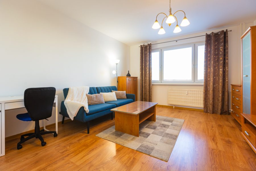 Lokalita Sásová – Prenájom 3 izb. bytu (70 m2) po komplentej rekonštrukcii s balkónom a pohodlným parkovaním, Banská Bystrica