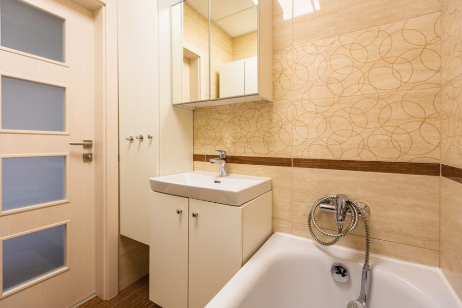 Lokalita Sásová – Prenájom 3 izb. bytu (70 m2) po komplentej rekonštrukcii s balkónom a pohodlným parkovaním, Banská Bystrica