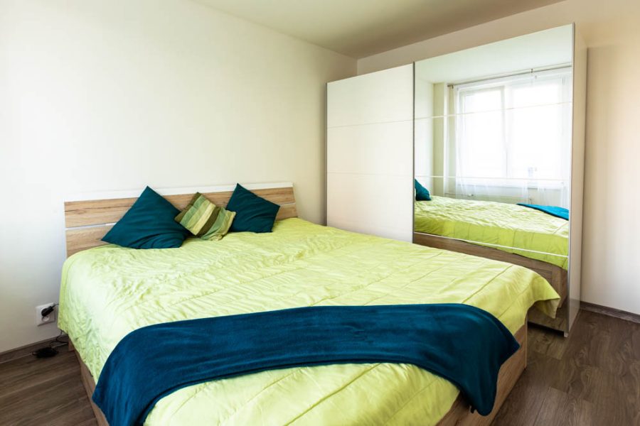 Lokalita Sídlisko – Prenájom 3 izb. bytu (70 m2) po kompletnej rekonštrukcii s pivnicou a dvoma balkónmi, širšie centrum mesta BB